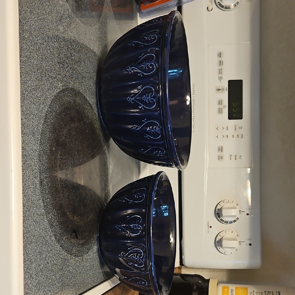 Navy Blue Embossed Mixing Bowl Set